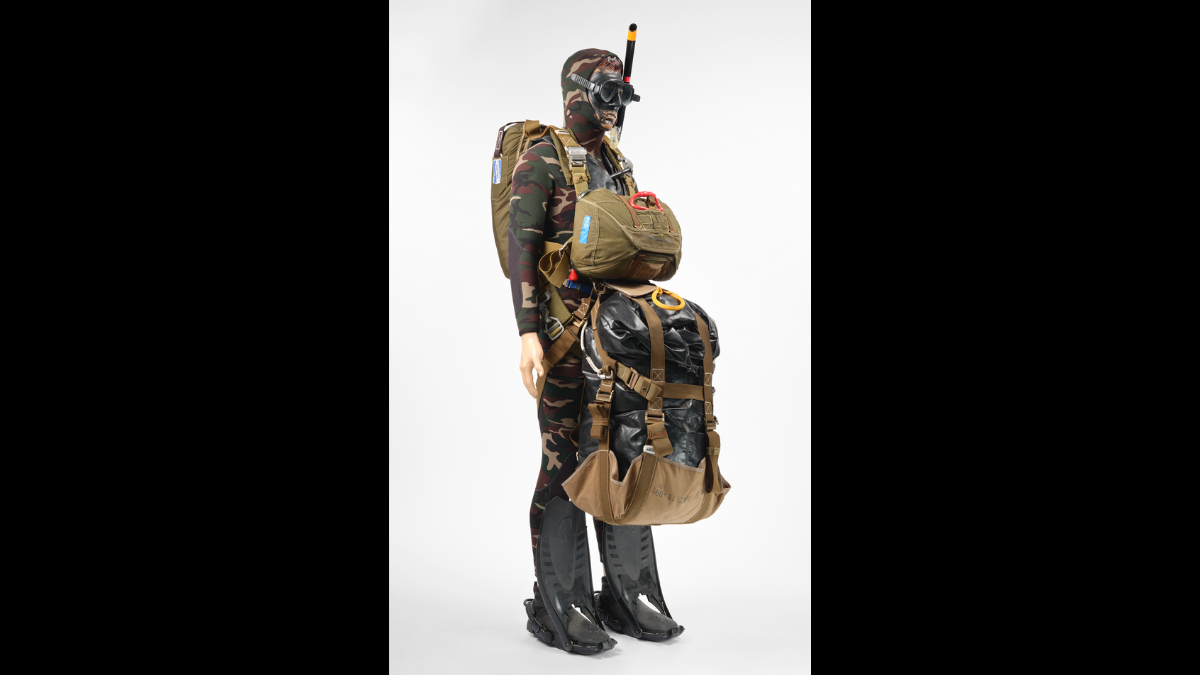 "Parachutiste des commandos marine, prêt du commando Ponchardier" © Paris - Musée de l'Armée, Dist, RMN-Grand Palais / Thierry Ollivier