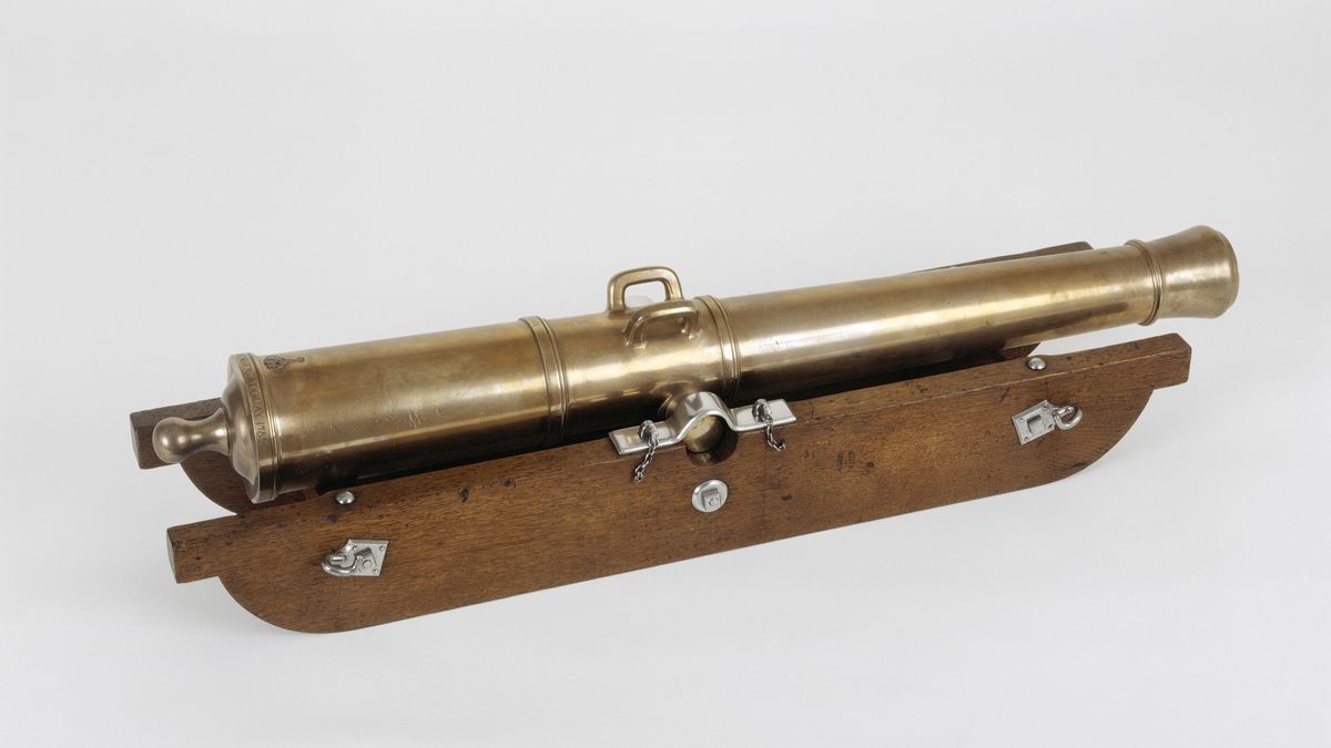 Traîneau à canon pour la neige portant un canon de place de 12 (C) Paris - Musée de l'Armée, Dist. RMN-Grand Palais / image musée de l'Armée